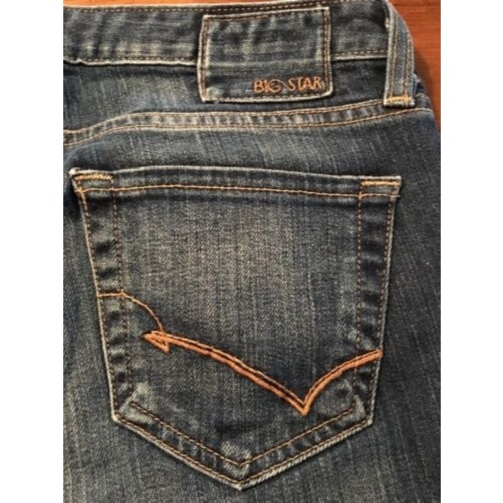 Big Star Women's Jeans Evan Skinny Cropped Distressed Jeans Size 26 X 21